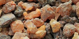 Heart Note: Omumbiri Myrrh